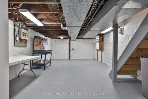 Photo 34 at 33 Glengarry Avenue, Lawrence Park North, Toronto