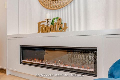 Photo 16 at 786 Euclid Avenue, Annex, Toronto