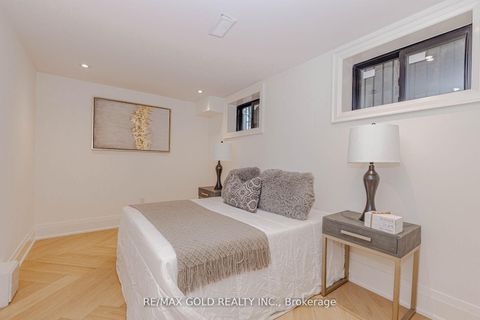 Photo 41 at 786 Euclid Avenue, Annex, Toronto