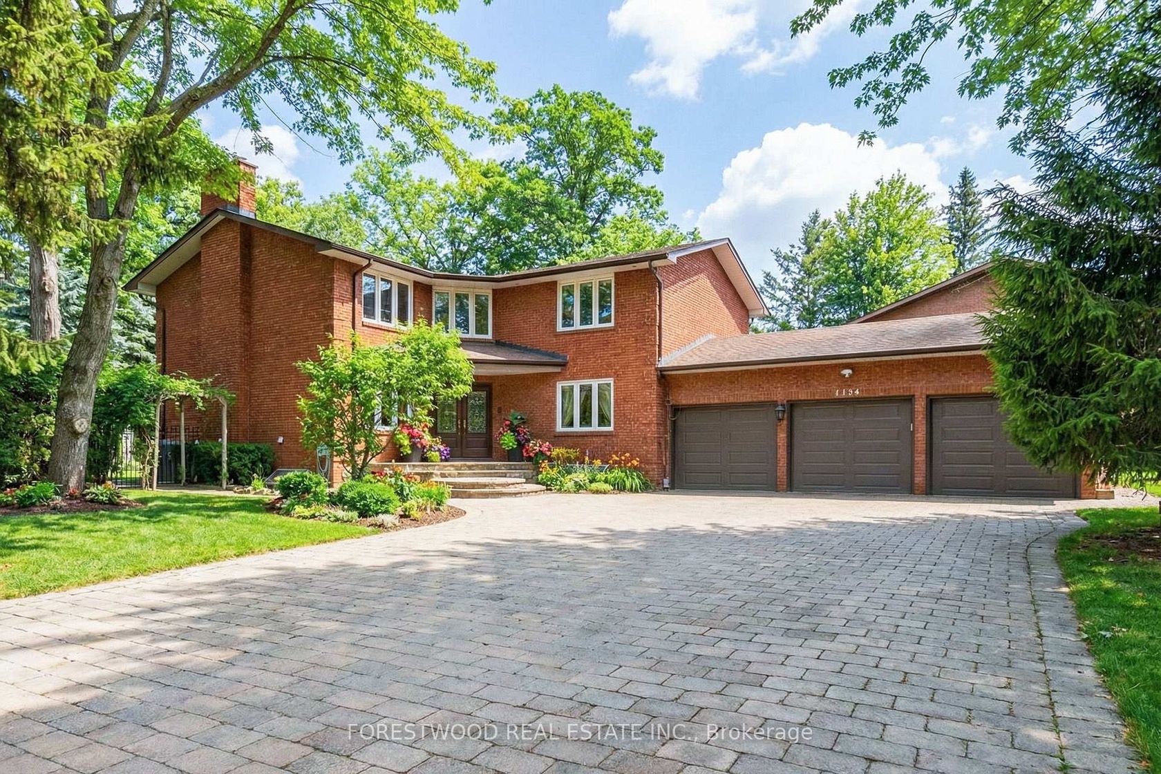 2176 Autumn Breeze Drive N, Cooksville, Mississauga 
