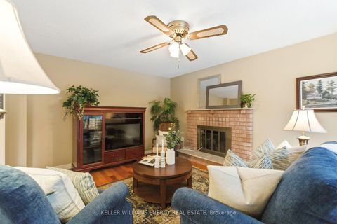 Photo 11 at 51 Ravenscroft Road, Central West, Ajax