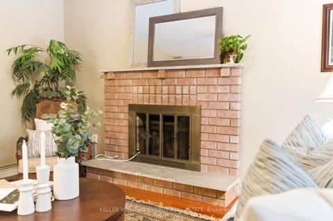 Photo 12 at 51 Ravenscroft Road, Central West, Ajax