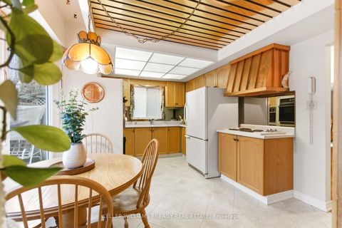 Photo 15 at 51 Ravenscroft Road, Central West, Ajax