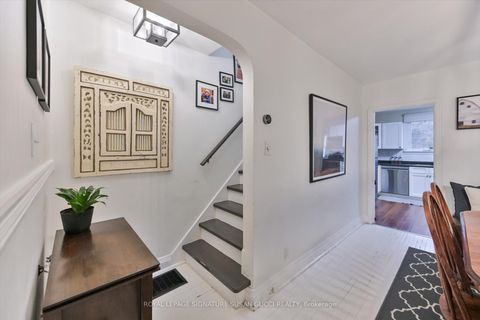 Photo 14 at 257 Lumsden Avenue, Lumsden, Toronto