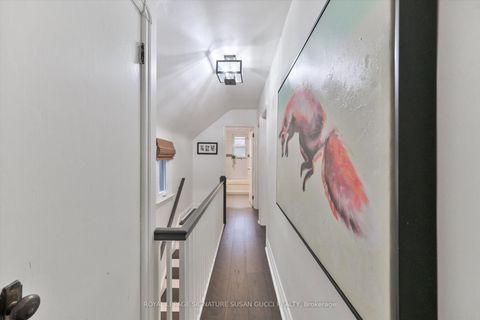 Photo 19 at 257 Lumsden Avenue, Lumsden, Toronto