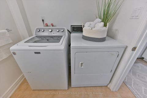 Photo 31 at 257 Lumsden Avenue, Lumsden, Toronto