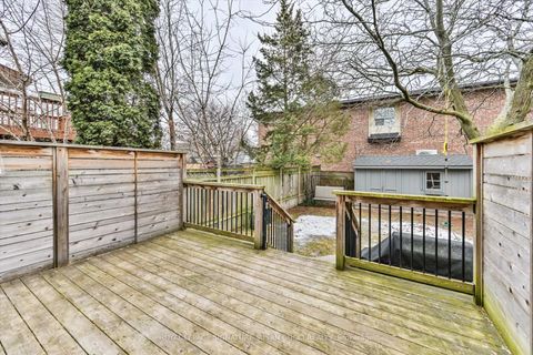 Photo 34 at 257 Lumsden Avenue, Lumsden, Toronto