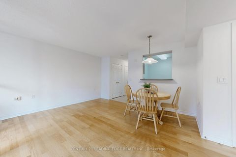 Photo 5 at 302 - 2627 Mccowan Road, Agincourt North, Toronto