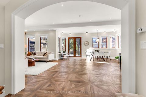 Photo 9 at 441 Oriole Parkway, Eglinton, Toronto