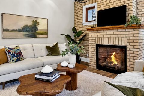 Photo 12 at 441 Oriole Parkway, Eglinton, Toronto