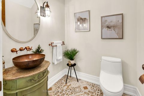 Photo 14 at 441 Oriole Parkway, Eglinton, Toronto