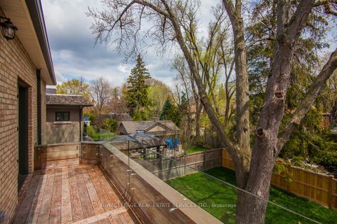 Photo 37 at 441 Oriole Parkway, Eglinton, Toronto