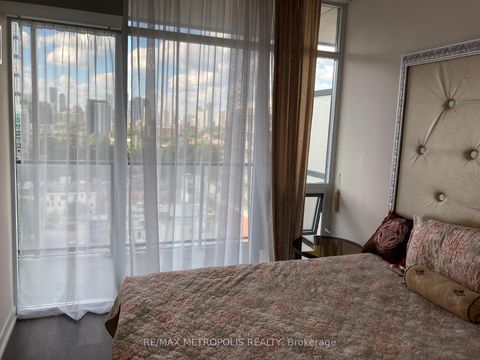 Photo 6 at 1302 - 105 George Street, Moss Park, Toronto