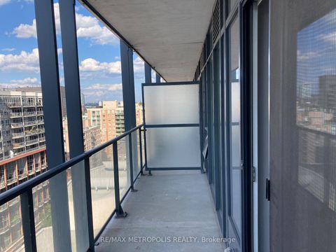 Photo 9 at 1302 - 105 George Street, Moss Park, Toronto