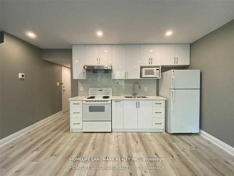 Photo 13 at 2651 Yonge Street, Mount Pleasant East, Toronto