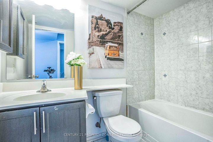 Photo 17 at 4 - 2500 Post Road, RO River Oaks, Oakville