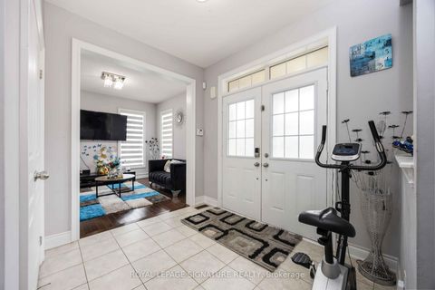 Photo 5 at 189 Algoma Drive, Kleinburg, Vaughan