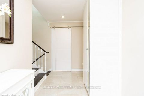 Photo 10 at 146 Harvie Road, Holly, Barrie