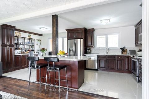 Photo 14 at 146 Harvie Road, Holly, Barrie