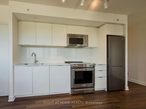 Photo 7 at 1404 - 30 Samuel Wood Way, City Centre West, Toronto