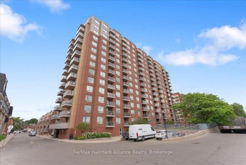 Photo 1 at 910 - 1369 Bloor Street W, Dufferin Grove, Toronto