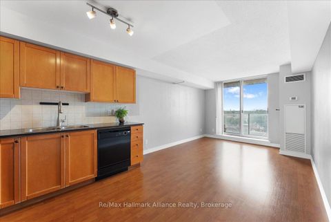 Photo 3 at 910 - 1369 Bloor Street W, Dufferin Grove, Toronto