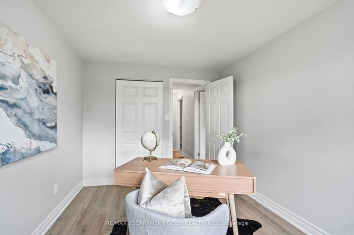 Photo 16 at 38 Coral Drive, Lawfield, Hamilton