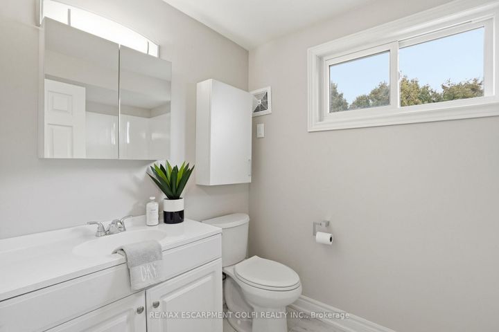 Photo 19 at 38 Coral Drive, Lawfield, Hamilton