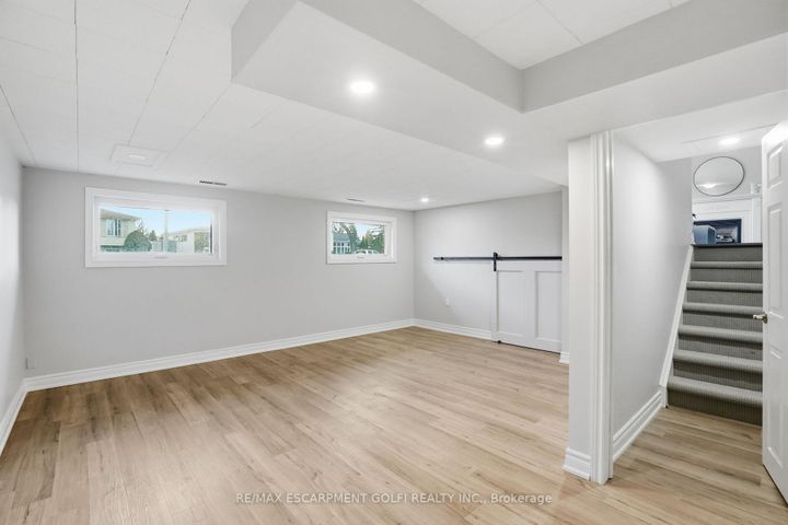 Photo 21 at 38 Coral Drive, Lawfield, Hamilton