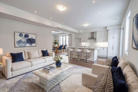 Photo 1 at 112 West Oak Trail, Rural Barrie Southeast, Barrie