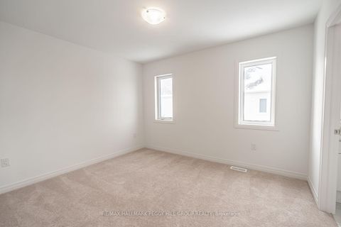 Photo 12 at 112 West Oak Trail, Rural Barrie Southeast, Barrie