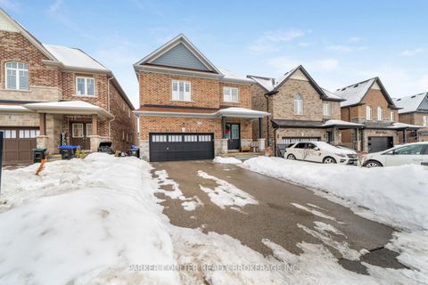 Photo 1 at 1239 Peelar Crescent, Lefroy, Innisfil