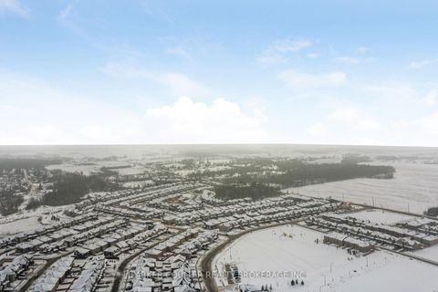 Photo 37 at 1239 Peelar Crescent, Lefroy, Innisfil