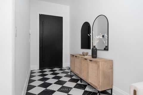 Photo 2 at 36 Karnwood Drive, Birchmount, Toronto