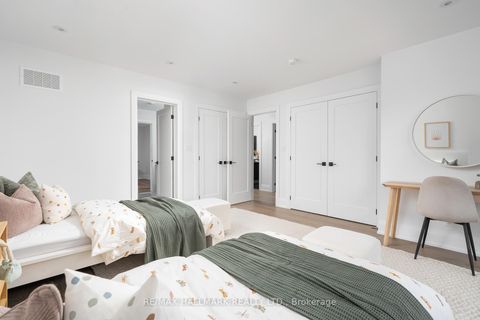 Photo 25 at 36 Karnwood Drive, Birchmount, Toronto