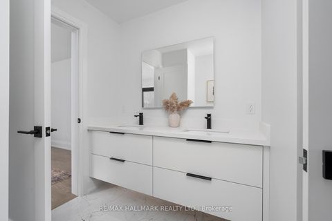 Photo 27 at 36 Karnwood Drive, Birchmount, Toronto