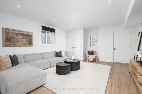 Photo 36 at 36 Karnwood Drive, Birchmount, Toronto