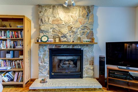 Photo 8 at 8223 30/31 Side Road, Rural Clearview, Clearview