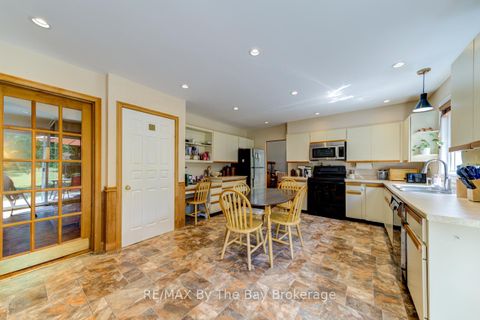 Photo 11 at 8223 30/31 Side Road, Rural Clearview, Clearview