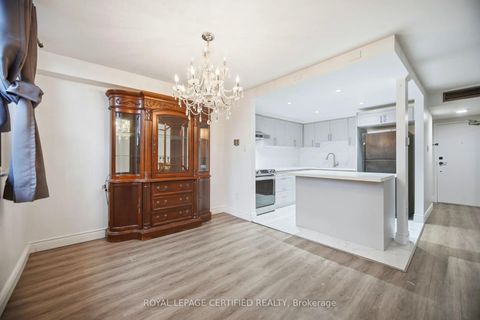 Photo 14 at 112 - 2645 Jane Street, Jane Heights, Toronto