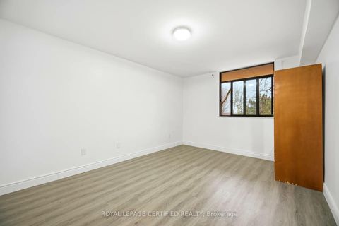 Photo 26 at 112 - 2645 Jane Street, Jane Heights, Toronto