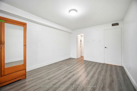 Photo 27 at 112 - 2645 Jane Street, Jane Heights, Toronto