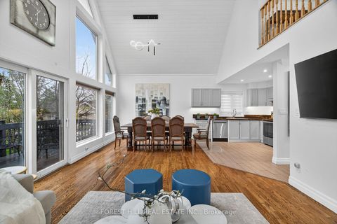 Photo 6 at 26 Elm Grove Avenue, Oak Ridges, Richmond Hill