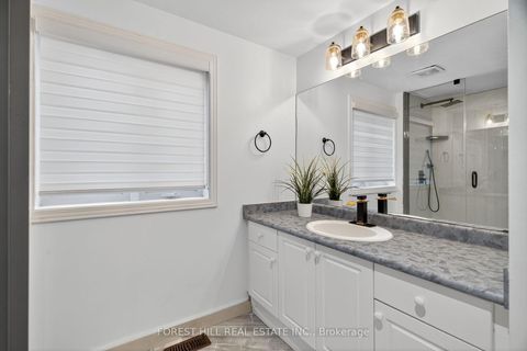 Photo 25 at 26 Elm Grove Avenue, Oak Ridges, Richmond Hill