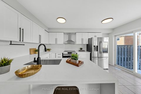 Photo 16 at 80 Millcar Drive, Rouge E11, Toronto