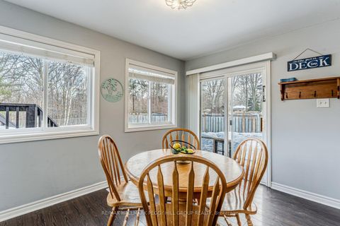 Photo 4 at 26 Kenwell Crescent, Holly, Barrie