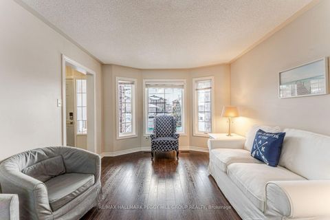 Photo 5 at 26 Kenwell Crescent, Holly, Barrie