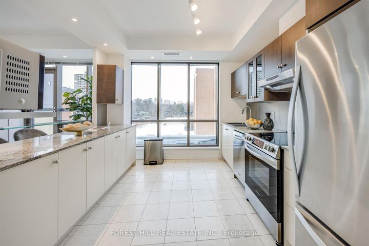 Photo 11 at 501 - 3 McAlpine Street, Annex, Toronto