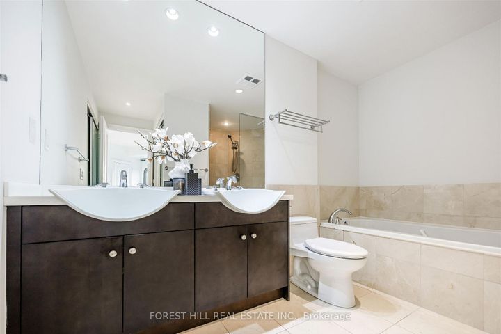 Photo 23 at 501 - 3 McAlpine Street, Annex, Toronto