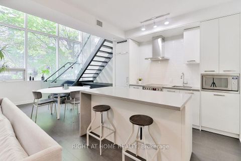 Photo 8 at S116 - 455 Front Street E, Waterfront Communities C8, Toronto